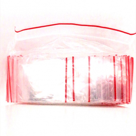 Recloseable plastic bag 200/300